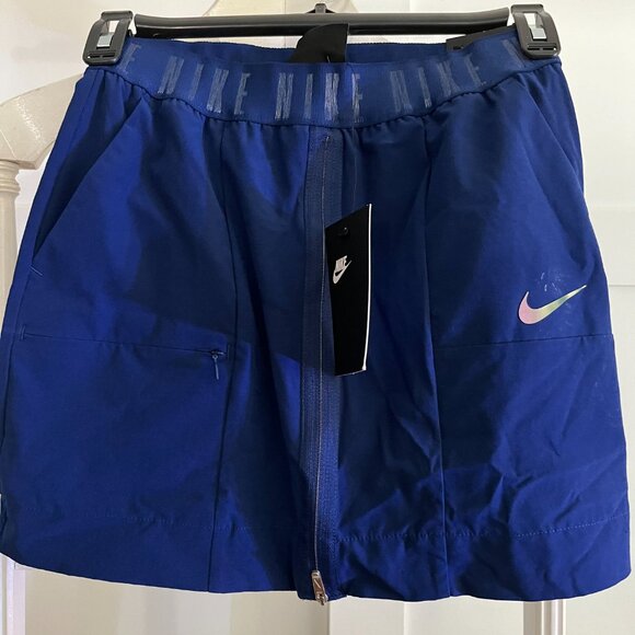 BNWT Nike Dri-FIT Breezy Mid-Rise Skort (S) - Picture 4 of 4